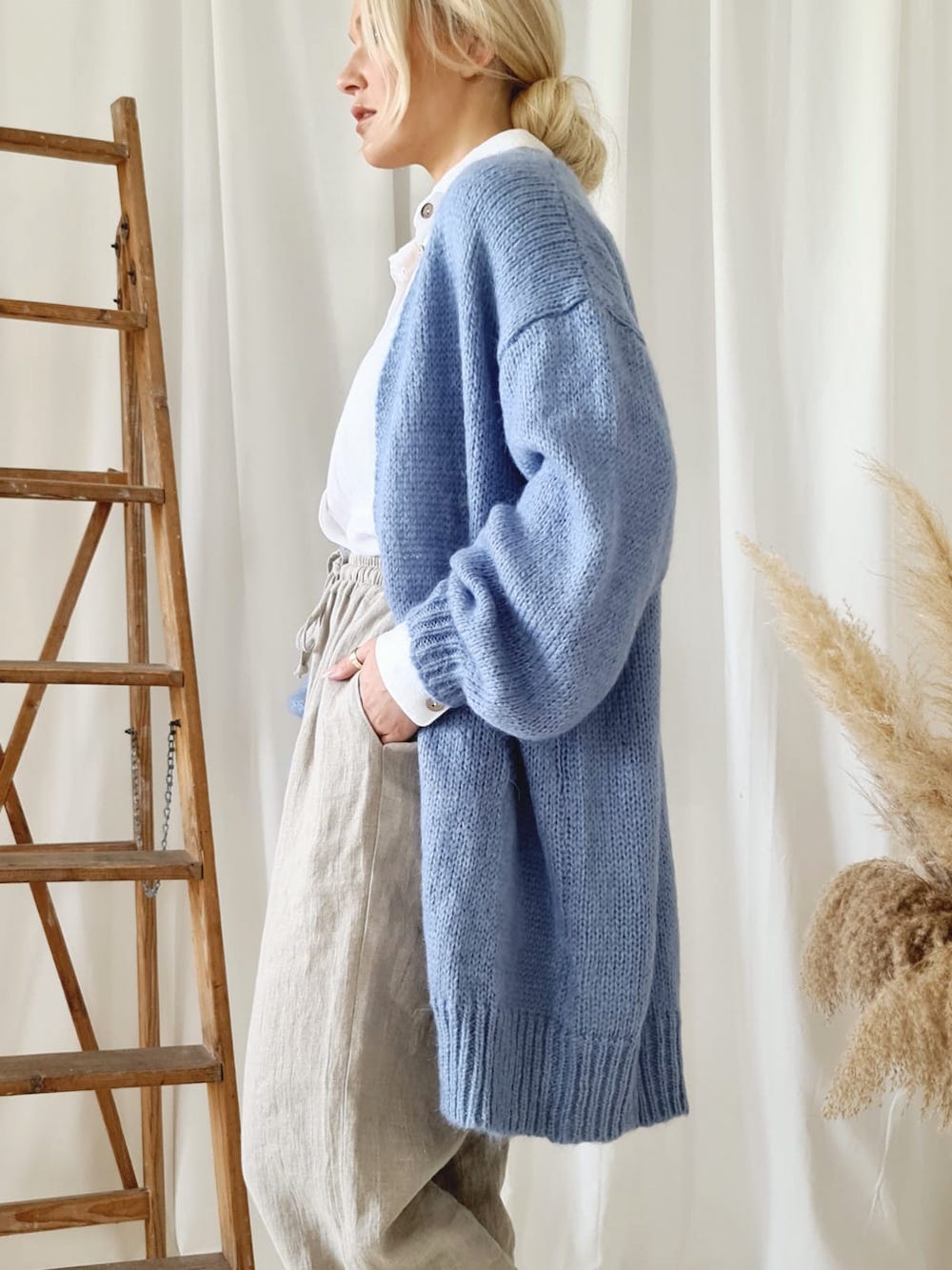 CHESTNUT CARDIGAN BLUE INDIGO