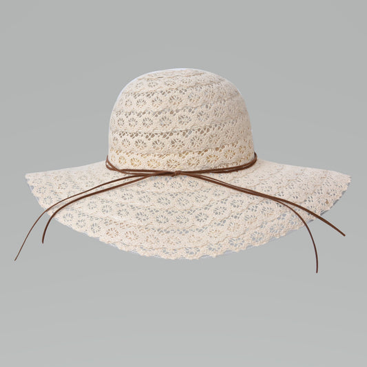Sommerhut in Spitzenoptik