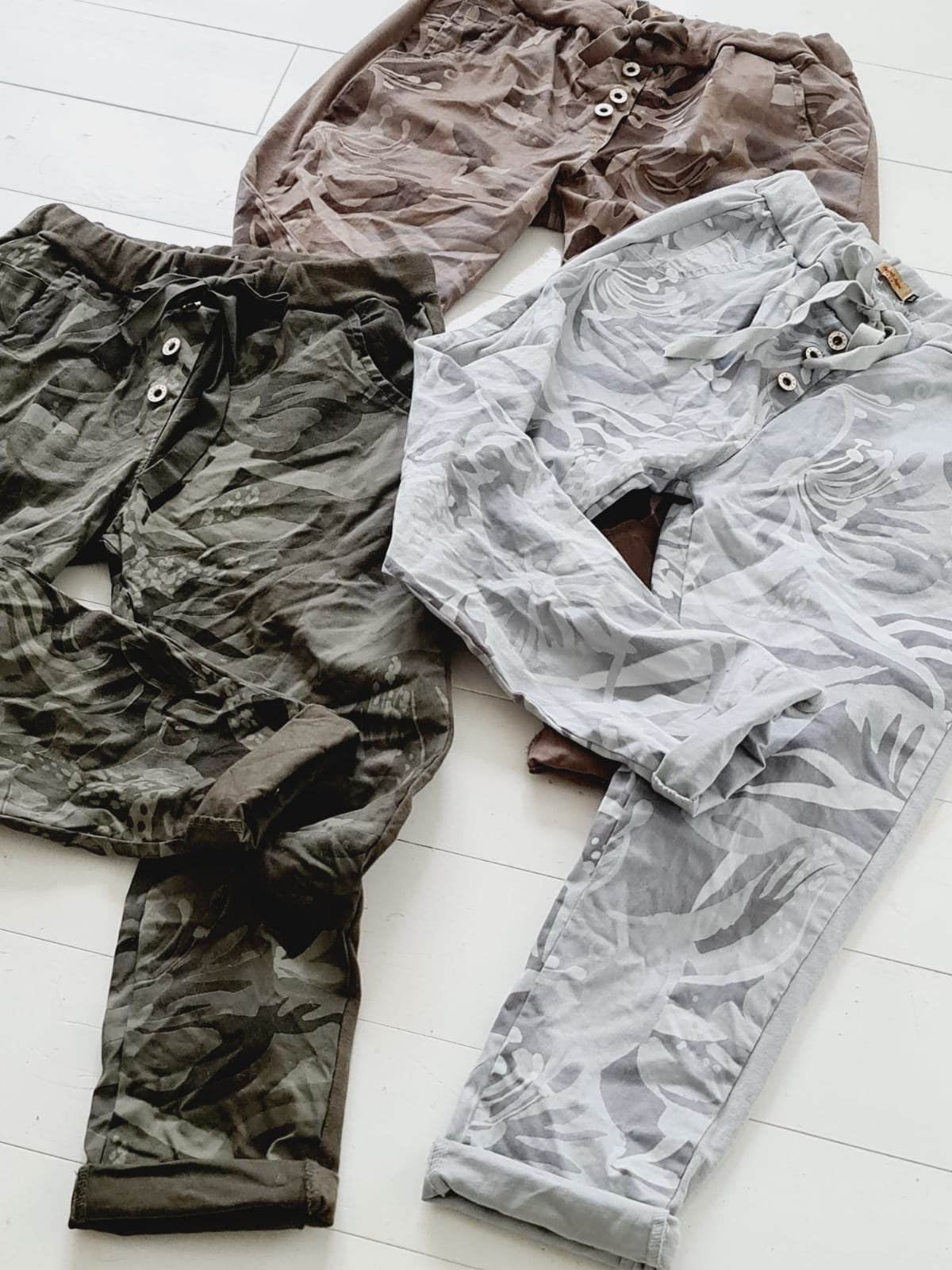 WILD PERFECT JOGGER IN DREI FARBEN