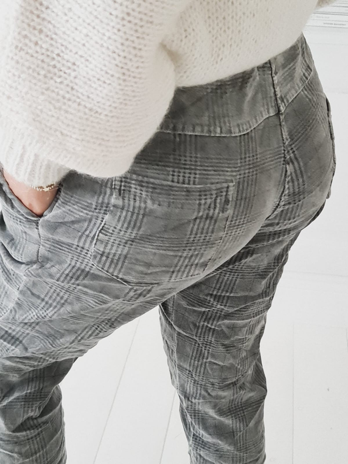 VELVET JOGGER CHECK - Hose