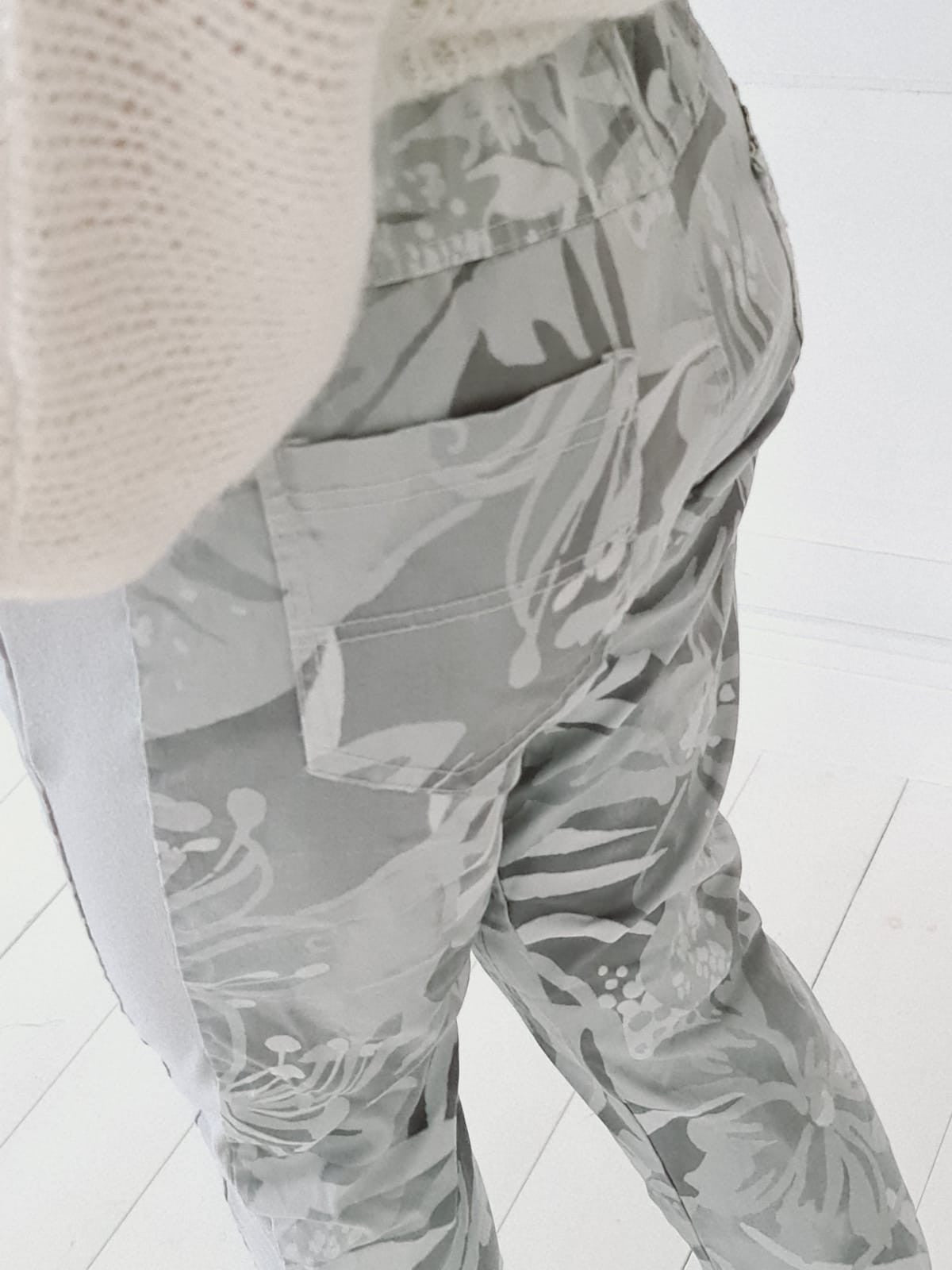 WILD PERFECT JOGGER IN DREI FARBEN