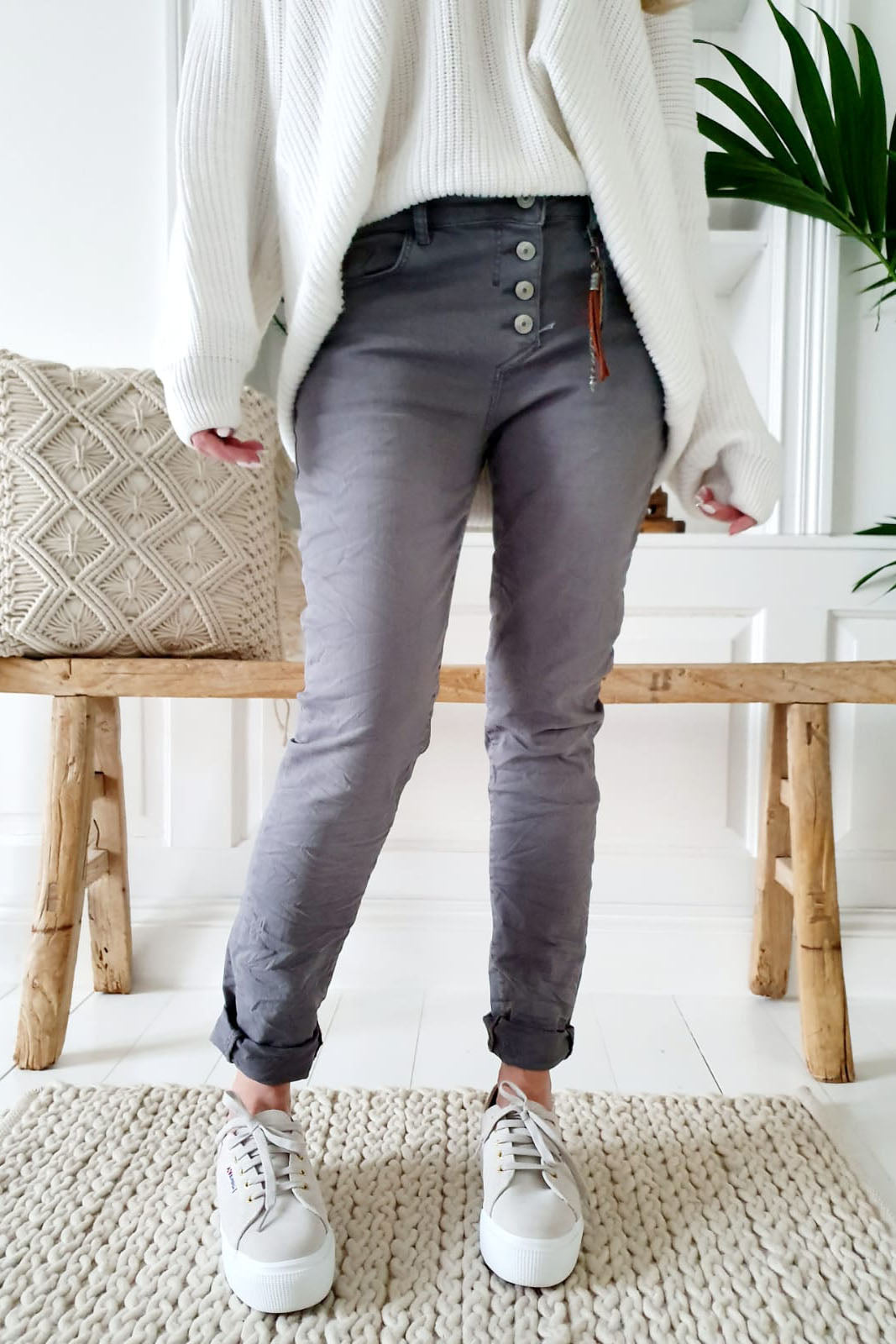 SUPER COMFY JEANS, DARK GREY